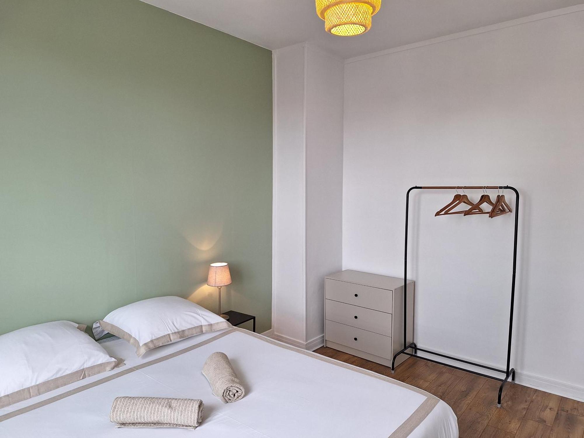 2 Appartements 6 Personnes Orleans Centre - Proche Gare Sncf Exterior photo